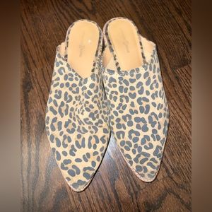 Treasure and Bond Leopard Print Mule Loafer Slip On Shoes